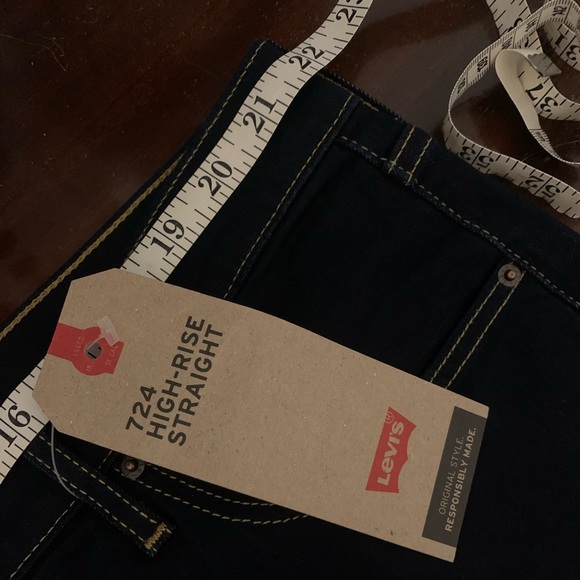 Levi’s 724 high-rise straight blue jeans - Picture 12 of 12